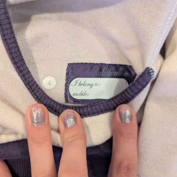 Lululemon rare White & Purple Floral Scuba Hoodie - size 8 - Picture 3 of 5